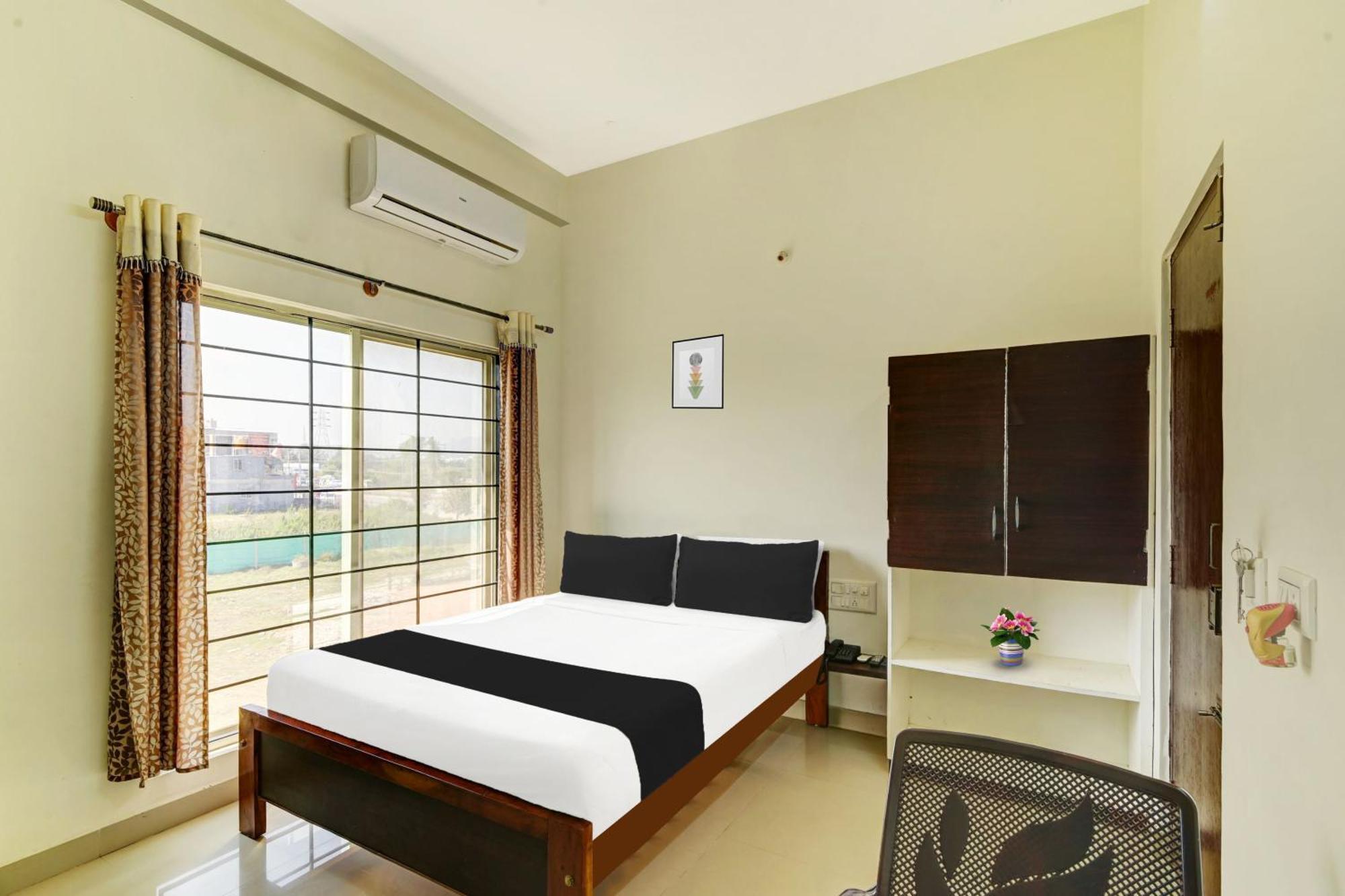 Hotel Super Collection O Chikmangaluru Near Railway Station Chikmagalūr Exterior foto